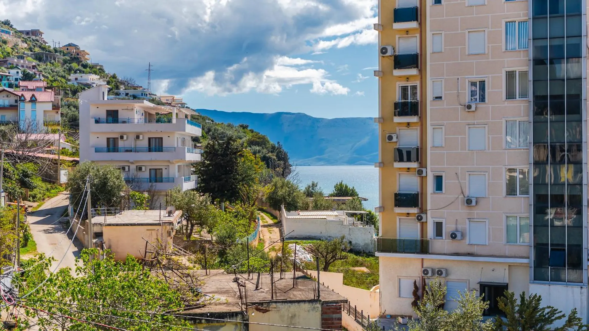 Melon Apartments Vlorë